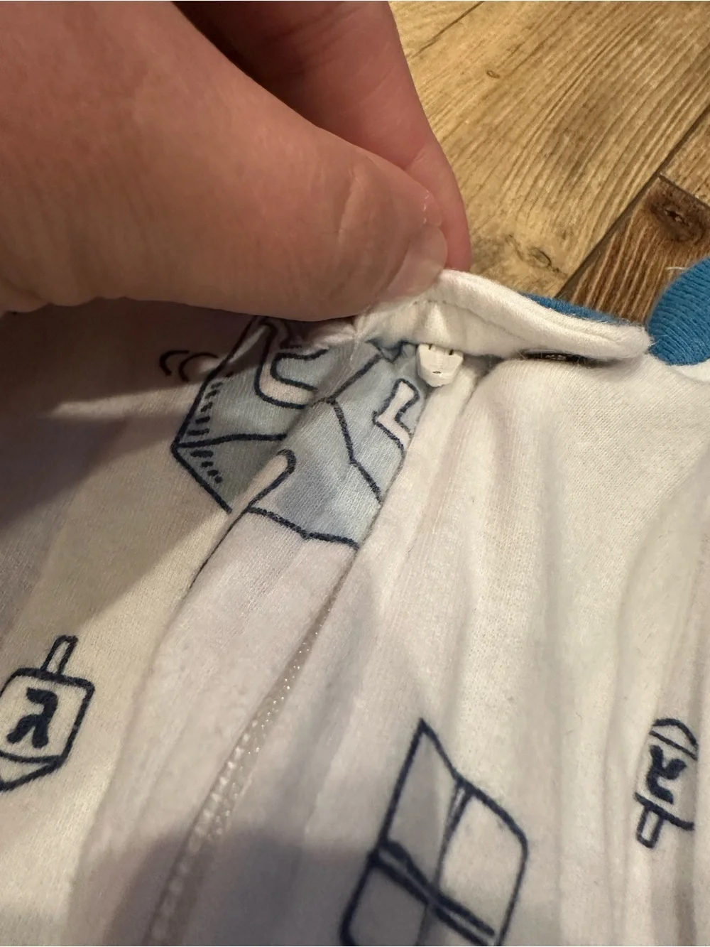 Baby Christmas Sleeper Lot 6-9 Months Unisex Santa Hanukkah Zippered